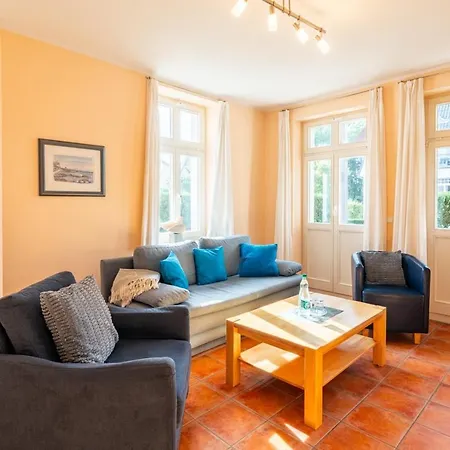 Apartment Hochwertig Einger. Mit Sonnenterrasse, Veranda, In Strandnaehe Kuehlungsborn